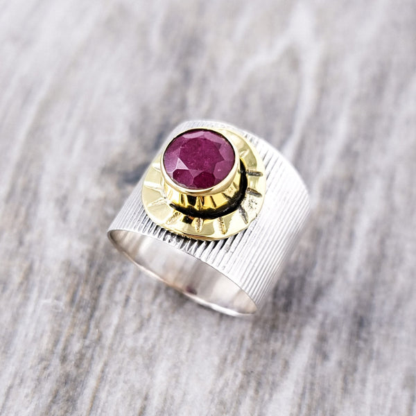 Linear Sun Ruby Ring - Revital Exotic Jewelry & Apparel
