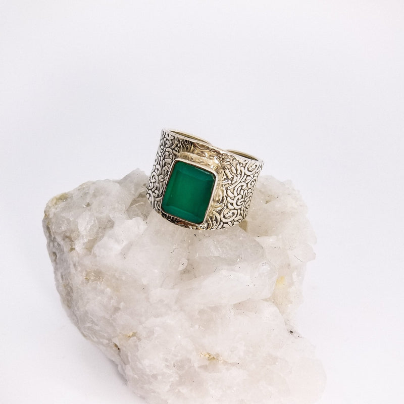 Meave - Revital Exotic Jewelry & Apparel